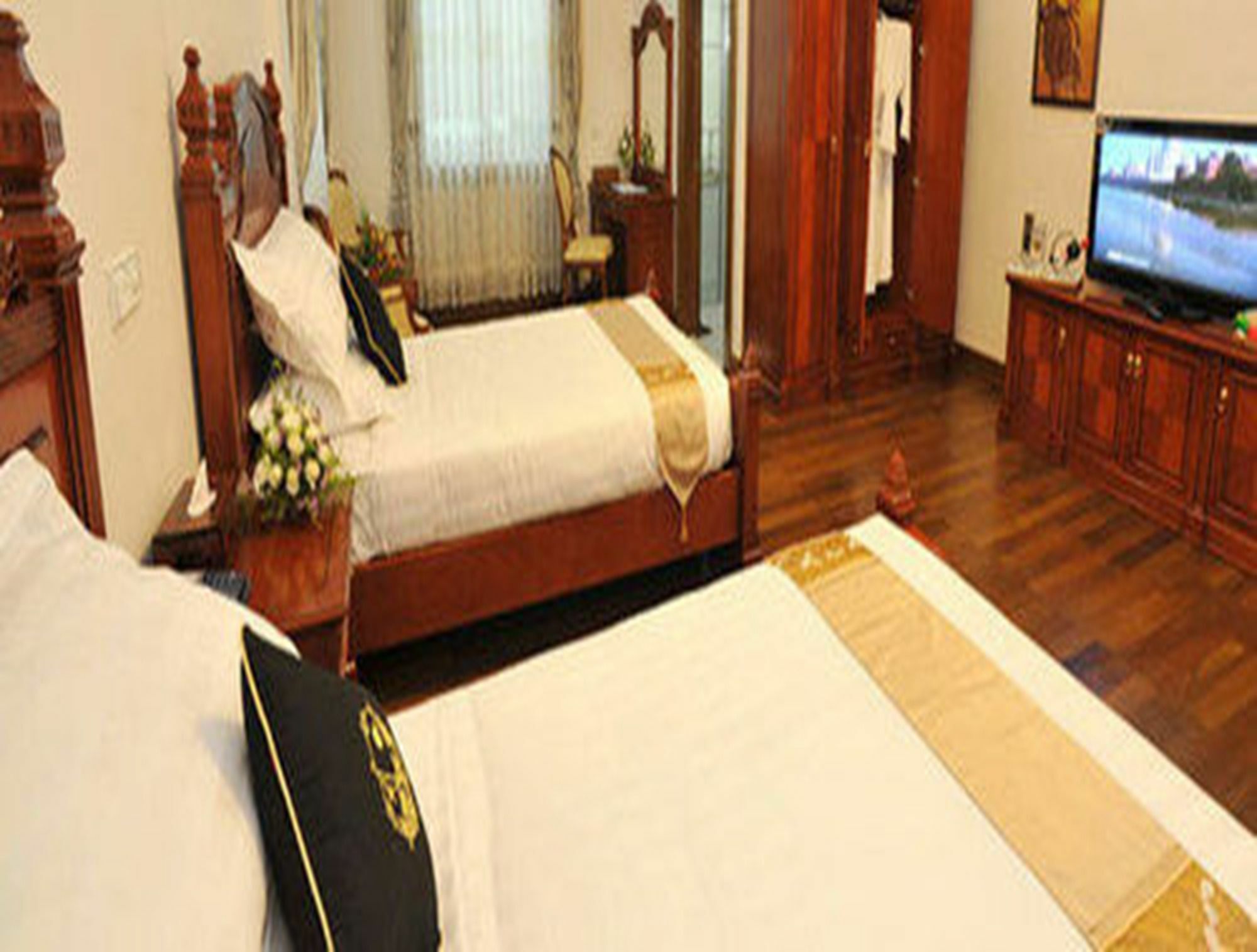Palm Spring Resort Yangon Exterior foto